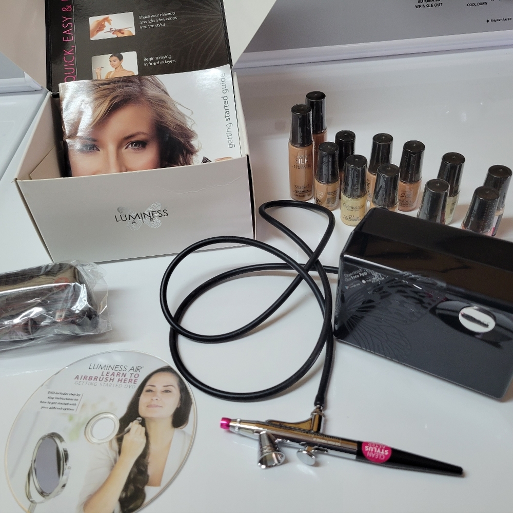 Luminess Air Airbrush Make up New Open box